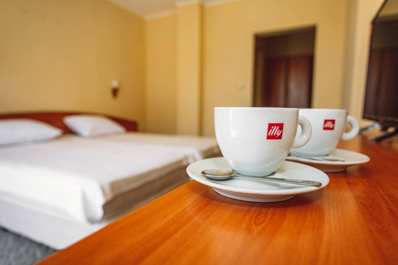 Hotel Dolphin Ravda Ngoại thất bức ảnh